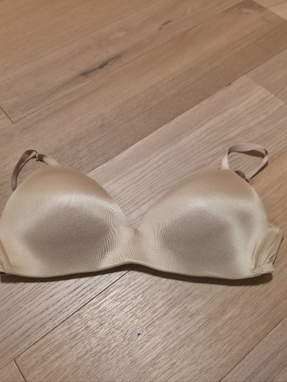 B Tempt'd By Wacoal Cream Smooth Molded T-Shirt Bra